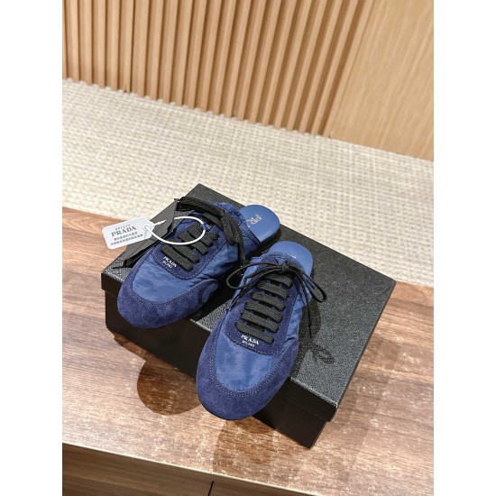 Prada Slippers and mules