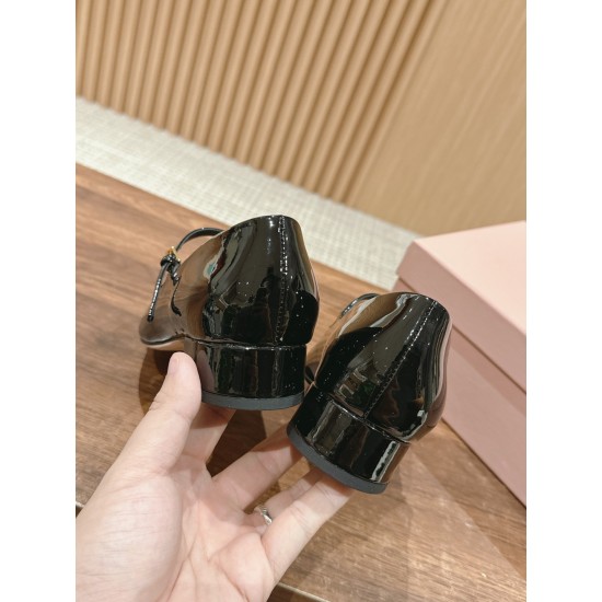 MiuMiu Sandals