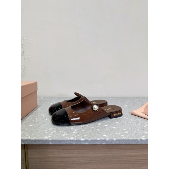 MiuMiu Slippers