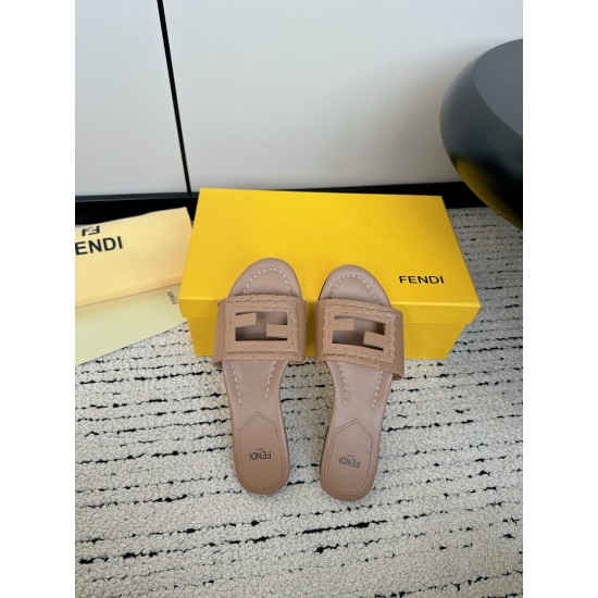 Fendi Slippers and sandals