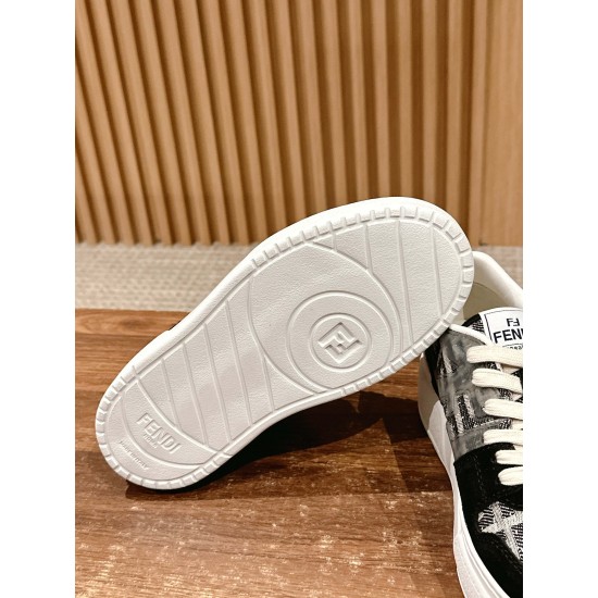 Fendi Sneakers