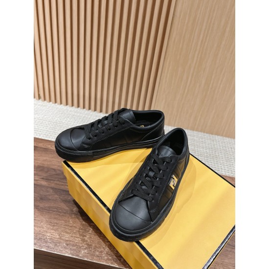 Fendi Sneakers