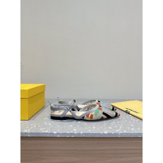 Fendi Slippers and sandals