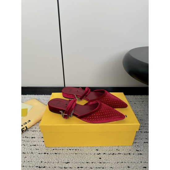 Fendi Slippers and sandals