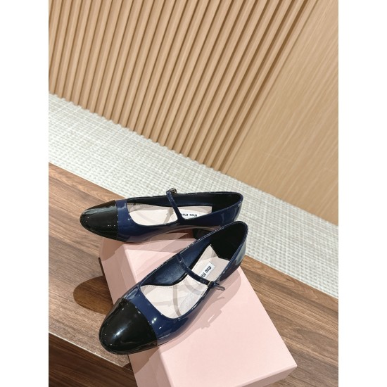 MiuMiu Sandals
