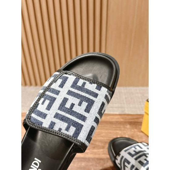 Fendi Slippers and sandals