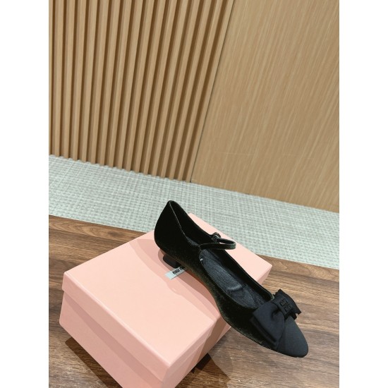 MiuMiu Sandals