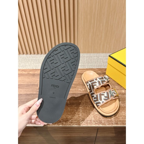 Fendi Slippers and sandals