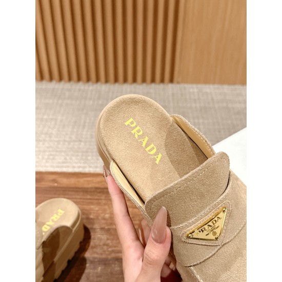 Prada Slippers and mules