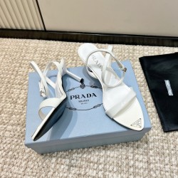 Prada Pumps and ballerinas