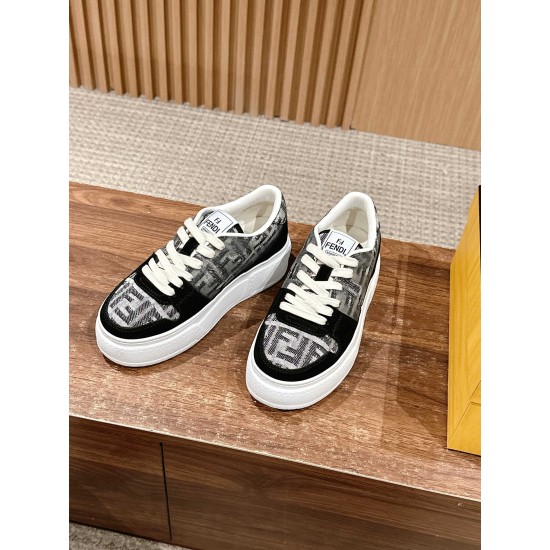 Fendi Sneakers