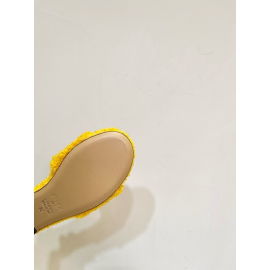 Fendi Slippers and sandals