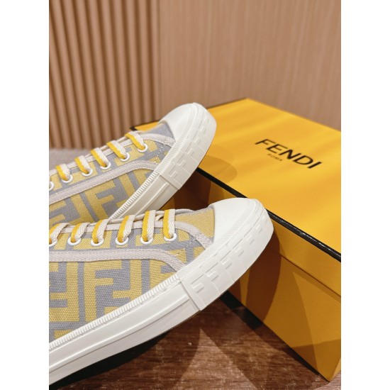 Fendi Sneakers
