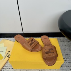 Fendi Slippers and sandals