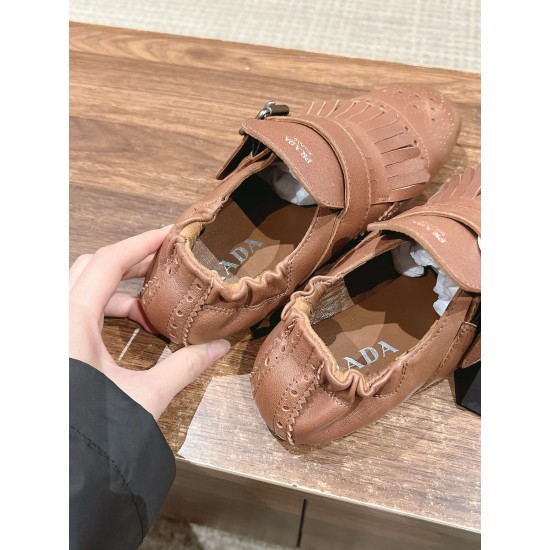 Prada Slippers and mules