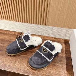 Prada Slippers and mules
