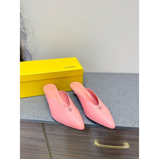 Fendi Slippers and sandals