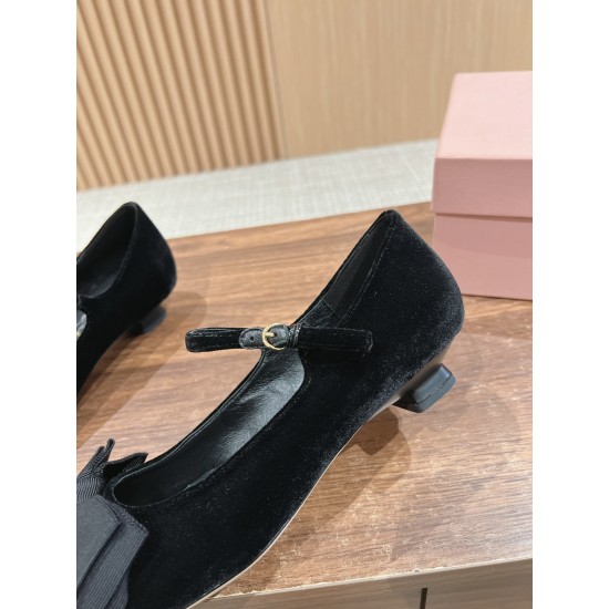MiuMiu Sandals