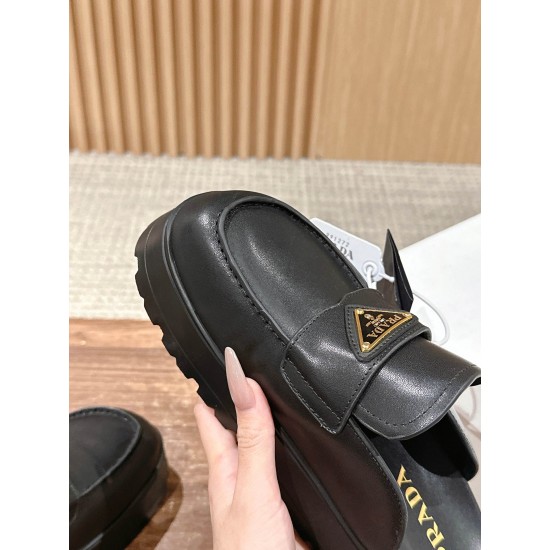 Prada Slippers and mules