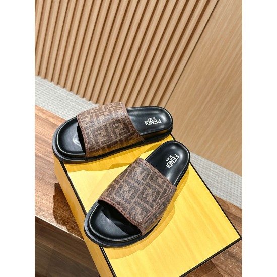 Fendi Slippers and sandals