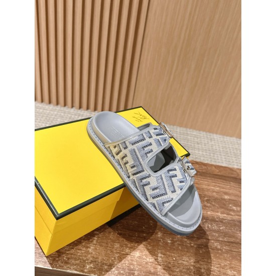 Fendi Slippers and sandals