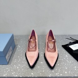 Prada Pumps and ballerinas