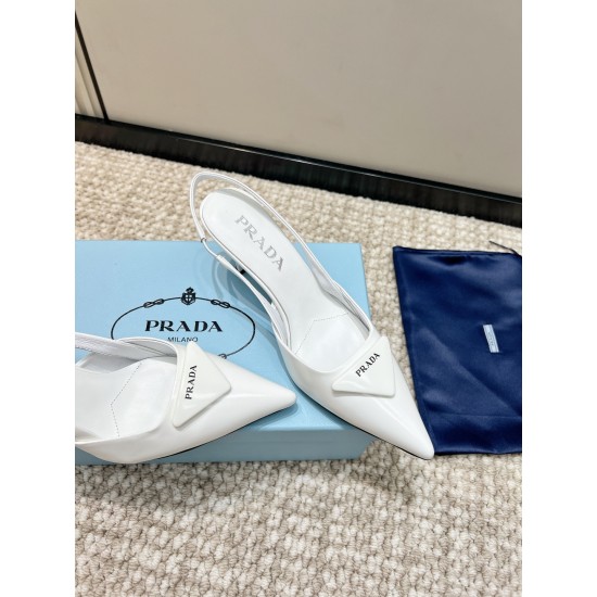 Prada Pumps and ballerinas