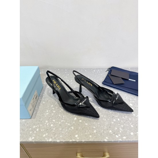 Prada Pumps and ballerinas