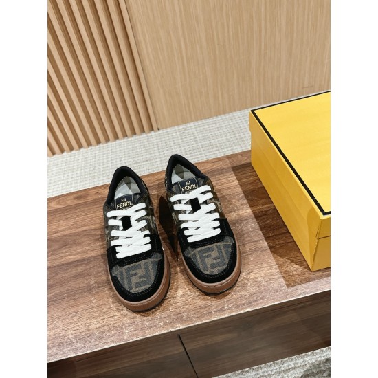 Fendi Sneakers