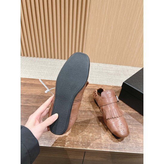 Prada Slippers and mules