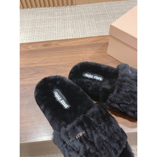 MiuMiu Slippers