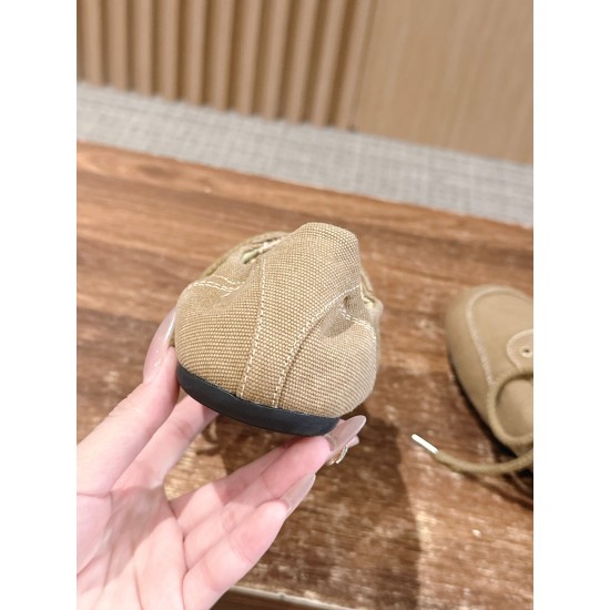 Prada Sneakers