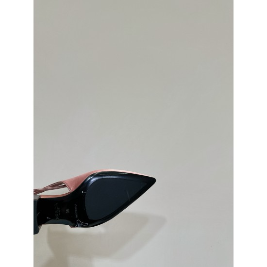 Prada Pumps and ballerinas