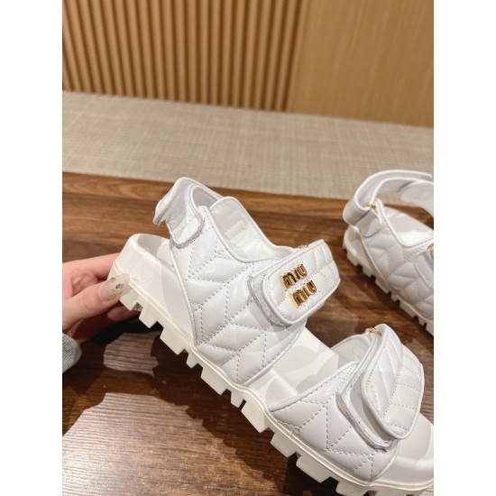 MiuMiu Sandals