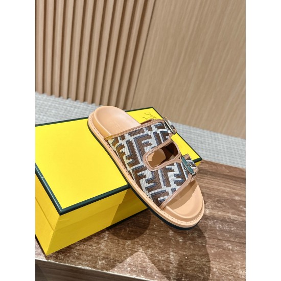 Fendi Slippers and sandals