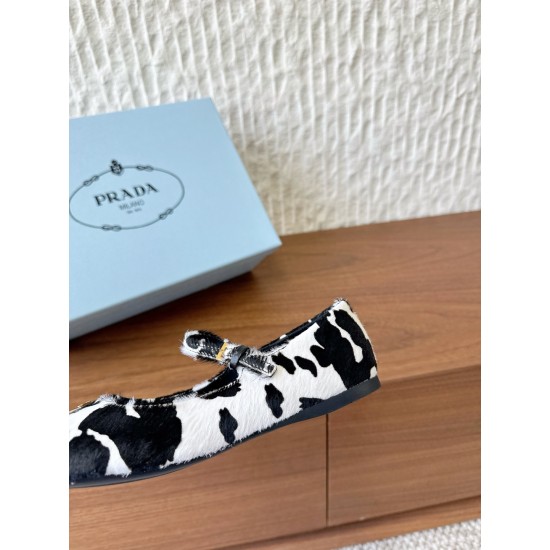 Prada Pumps and ballerinas