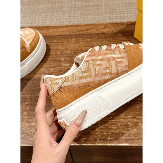 Fendi Sneakers