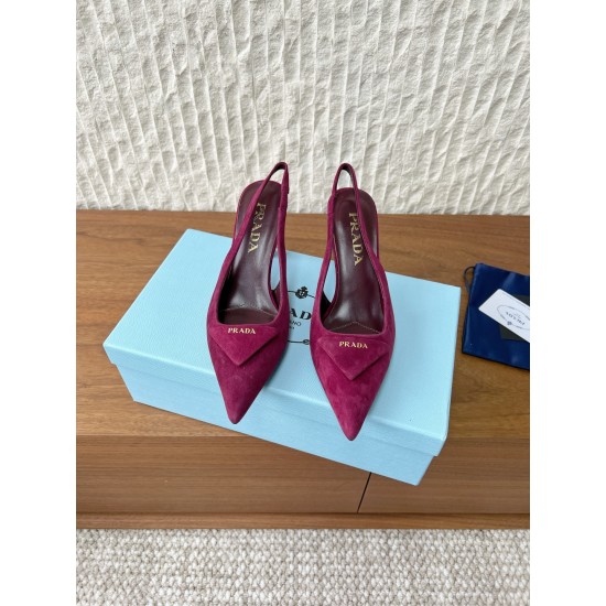 Prada Pumps and ballerinas