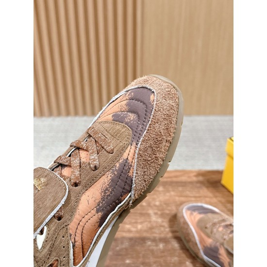 Fendi Sneakers