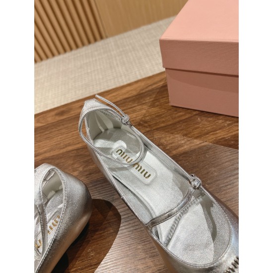 MiuMiu Sandals
