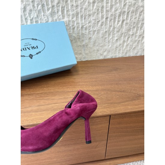 Prada Pumps and ballerinas