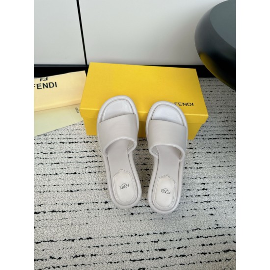 Fendi Slippers and sandals