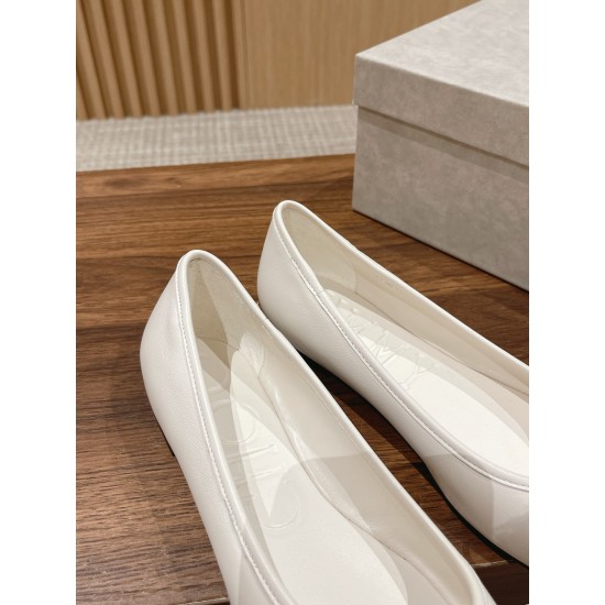 JIMMY CHOO SHOES