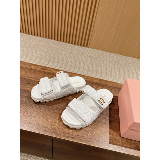 MiuMiu Slippers