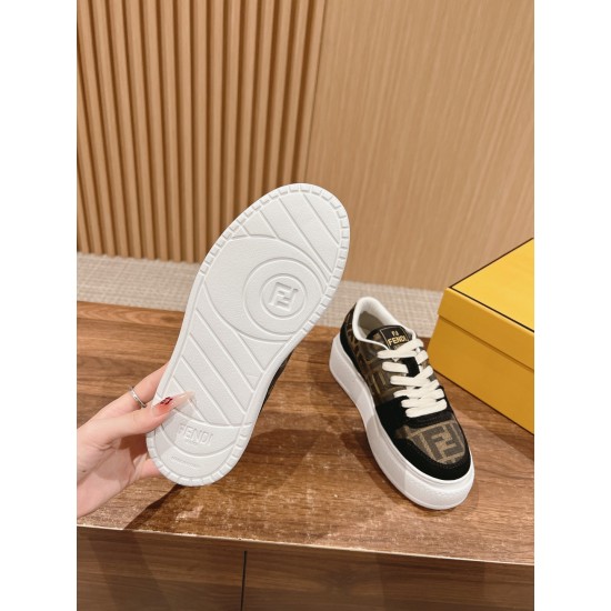 Fendi Sneakers