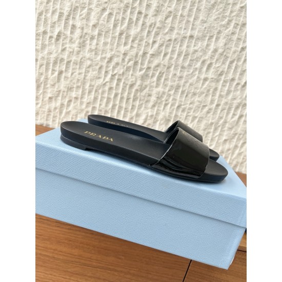 Prada Slippers and mules