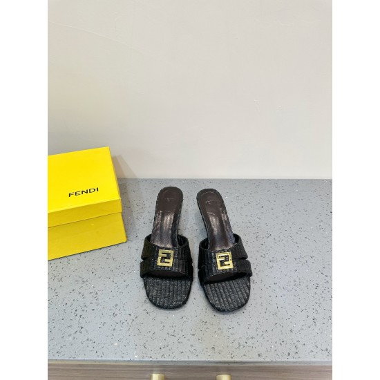 Fendi Slippers and sandals