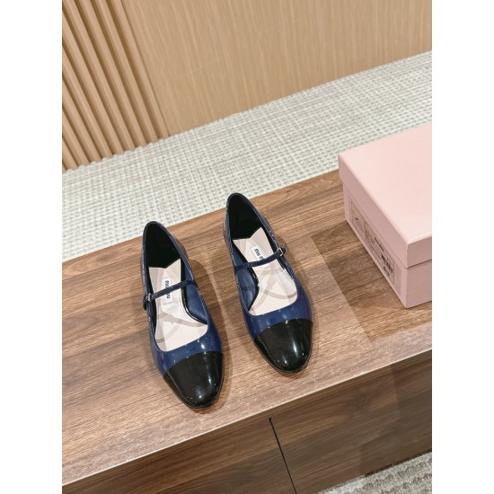 MiuMiu Sandals