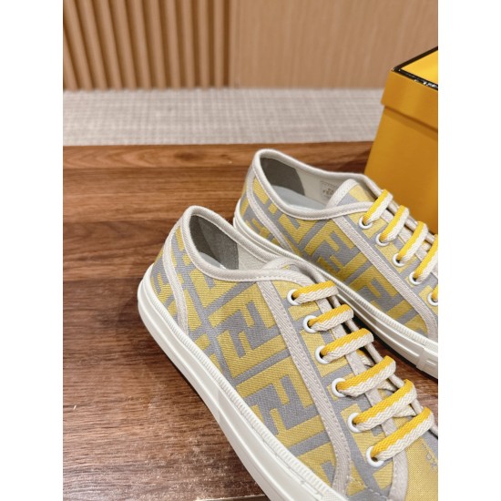 Fendi Sneakers