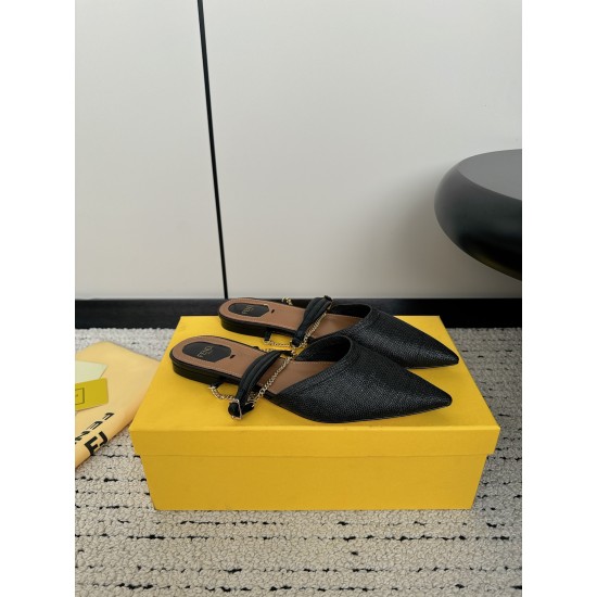 Fendi Slippers and sandals